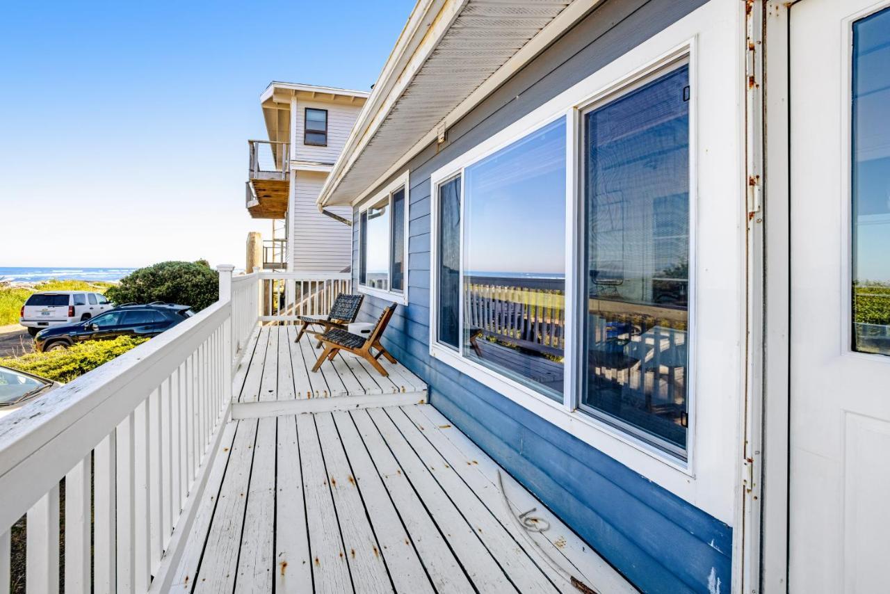 Cape Meares Beach Getaway エクステリア 写真